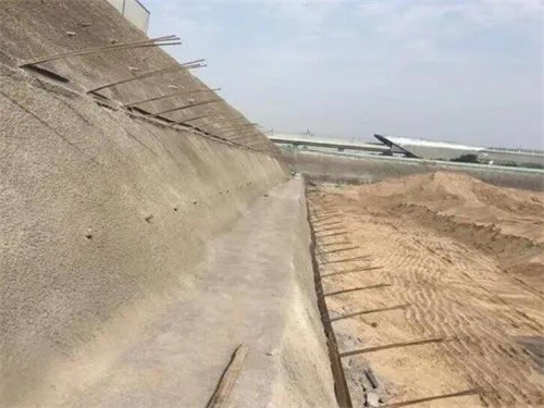 自流井河道边坡加固
